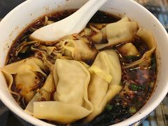 -笑来喜馄饨小笼工坊店(湖滨街店)