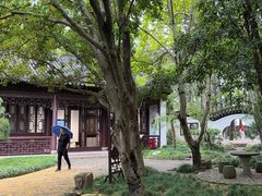 -汇龙潭
