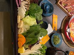 -湊湊火锅·茶憩(打浦桥日月光店)