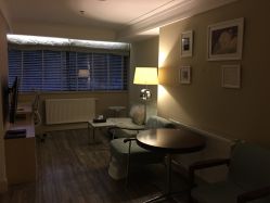 -知爱母婴专护全套房月子会所(新华路店)