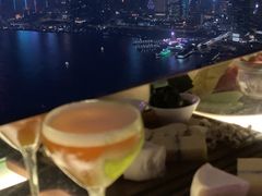 -OZONE 顶楼酒吧(香港丽思卡尔顿酒店)
