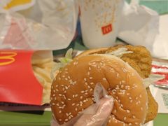 -麦当劳(新世纪环球中心店)