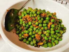 酸菜炒甜豆-新李记 · 口味菜馆(南郊公园店)