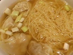 鲜虾云吞面-香港表哥茶餐厅(银泰百货店)