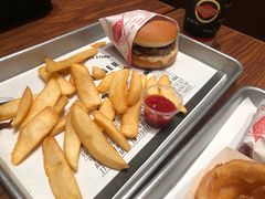 -FATBURGER 特富客汉堡(外交公寓店)