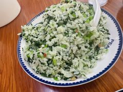 -胡子饮食店