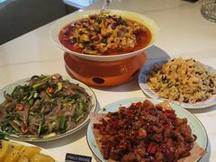 -嗨辣小聚·盘锦河蟹·海鲜烧烤龙虾(盘锦十年好店)