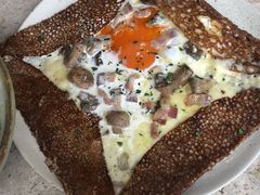 鸡蛋蘑菇熏肉荞麦可丽饼-RAC BAR(安福路店)