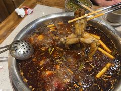 -肖肖酸萝卜鱼火锅(总店)