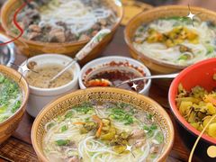 -正宗李家土鸡米线店