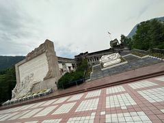-四川汶川特大地震漩口中学遗址