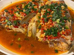 招牌剁椒鱼头-丰乐餐厅·始于1999·本地老字号