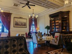 -Salon de Ville浦江汇(上海外滩华尔道夫酒店店)