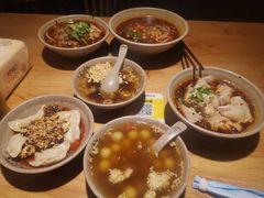 -默记孙抄手(园艺山店)