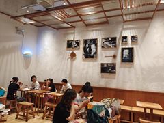 大堂-小满手工粉(上海月星环球港店)