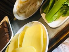 -三道苗苗鱼·美蛙黄辣丁(八里店)