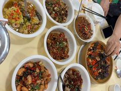 -笨罗卜浏阳菜馆(太平街店)