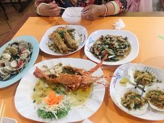 -班赞海鲜市场胖阿姨加工点