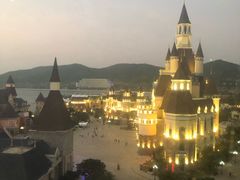 -芽庄珍珠岛游乐园