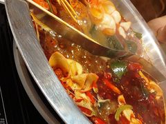 -黔哆哆地摊酸汤火锅(清湖店)