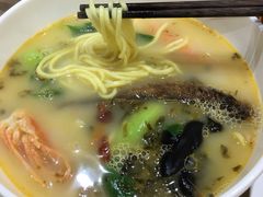 -海盗虾饭·剥好的小龙虾饭(上地辉煌店)