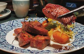 Thick-cut Rock-grilled Beef Tongue