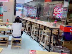-魔都三兄弟酸辣粉·蘸卤炸串(虹桥万科店)