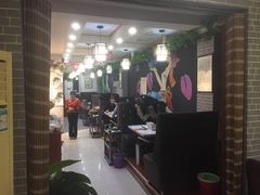 大堂-鸯潭·云南原生态蒸汽石锅鱼(丽景蓝湾店)