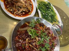 -茂县小辣椒川菜馆-羌家铜锅土火锅