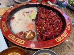 大骨棒汤鸳鸯锅-谭焱火锅(蓝天市心广场店)