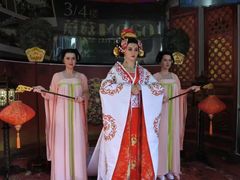 -厦门帷幕开啦红地毯蜡像艺术馆