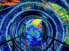 -上海梵高星空艺术馆(南京路旗舰店)