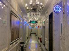 -皇马纯KTV·量贩·聚会(民治店)