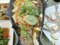 -两兄弟Song Pee Nong(2号店)