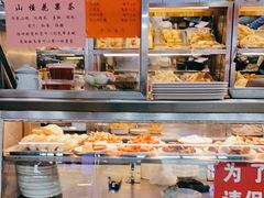 面包甜点陈列柜-护国寺小吃(地安门店)