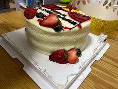 -咖咖熊蛋糕定制·英国蓝风车动物性淡奶油