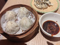 无锡小笼包-新万鑫银丝面·非遗无锡味(惠山古镇店)