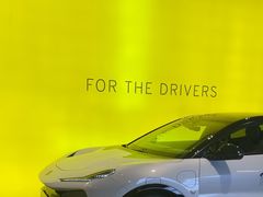 -莲花跑车(国贸商城店)