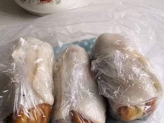 全家福年糕团加咸蛋黄-上海虹口糕团(福州路店)