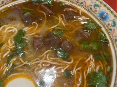 -金杨拉面王小吃面馆·牛三宝面·红烧牛肉粉