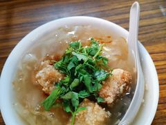 -六合夜市