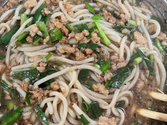-正宗杨记普洱酸醋米线(总店)