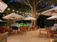 -三亚艾迪逊酒店·海滩烧烤 BARBACOA·现场乐队·浪漫晚餐·烧烤海鲜