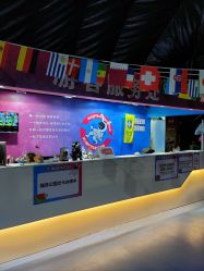 -失重星球乐园·蹦床馆(欢乐谷店)