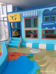 -孩子王童乐园(保定万博广场店)