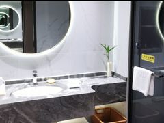 -深圳福青龙华天假日酒店
