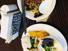-上海怡沁园度假酒店