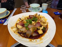 -休记光头香辣蟹干锅(绵竹店)