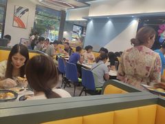 大堂-简荟厨·西式简餐(花都雅乐城店)