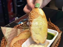 -DEEP·深美式餐吧(五棵松华熙LIVE店)